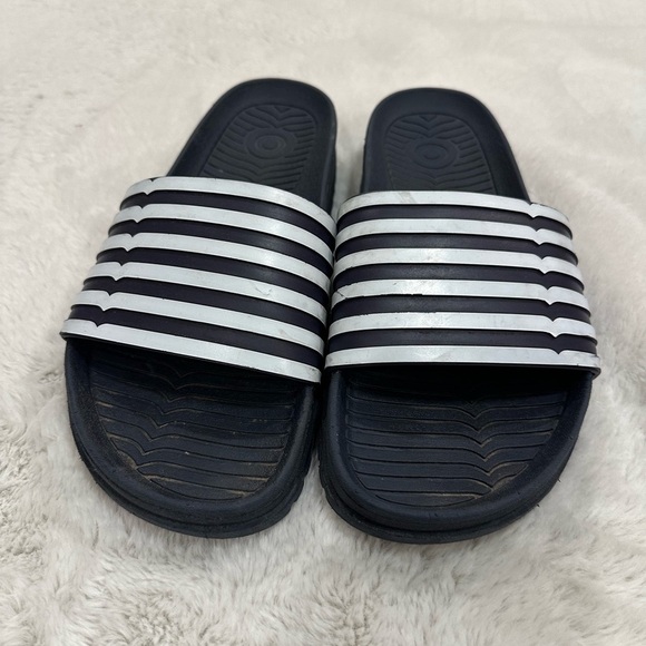 Men’s Hunter brand slides blue and white stripes size 8 - Picture 2 of 6
